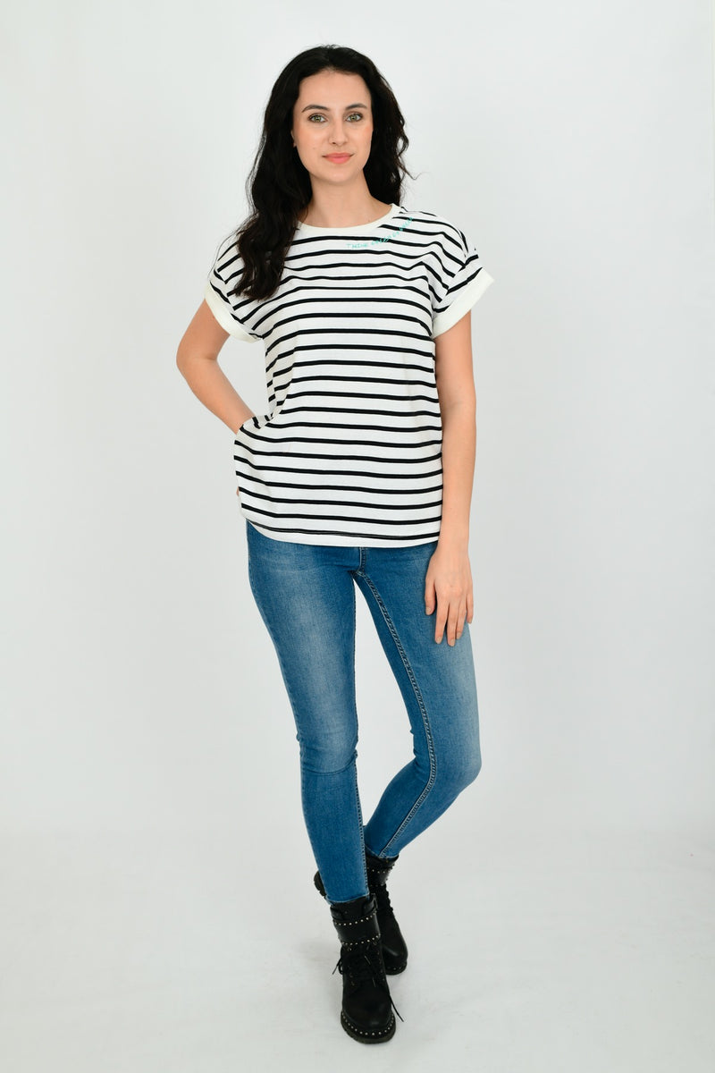 100% Organic Cotton Basic Embroidered T-shirt LARA-14